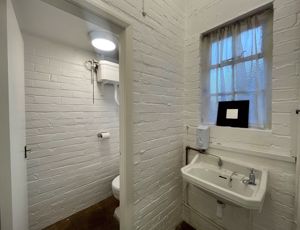 Photo 1- click for photo gallery